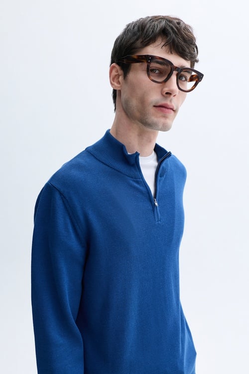 FERMUARLI DİK YAKA TRİKO KAZAK