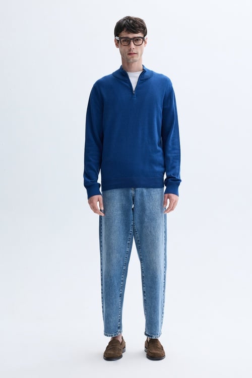 FERMUARLI DİK YAKA TRİKO KAZAK