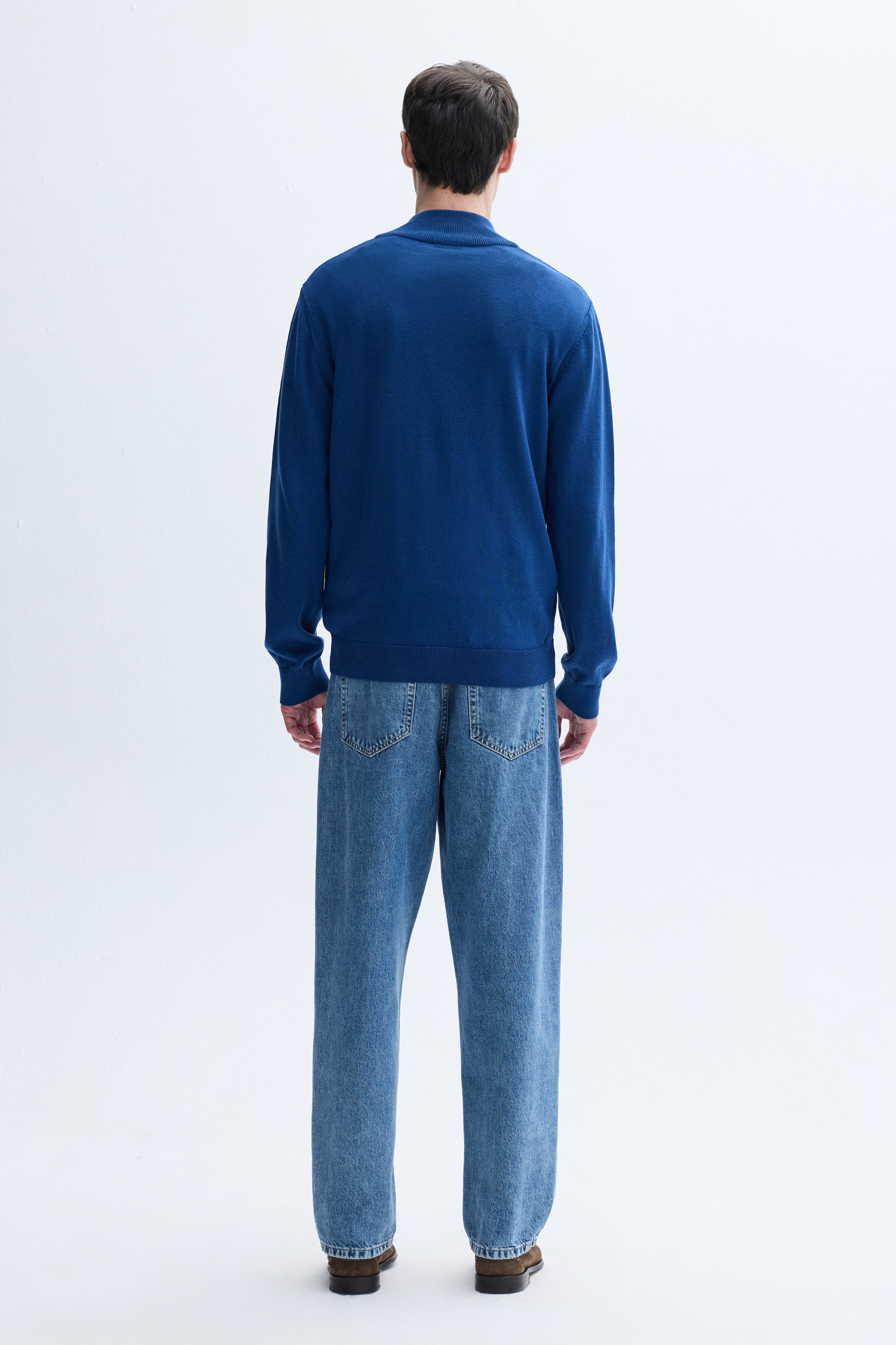 FERMUARLI DİK YAKA TRİKO KAZAK