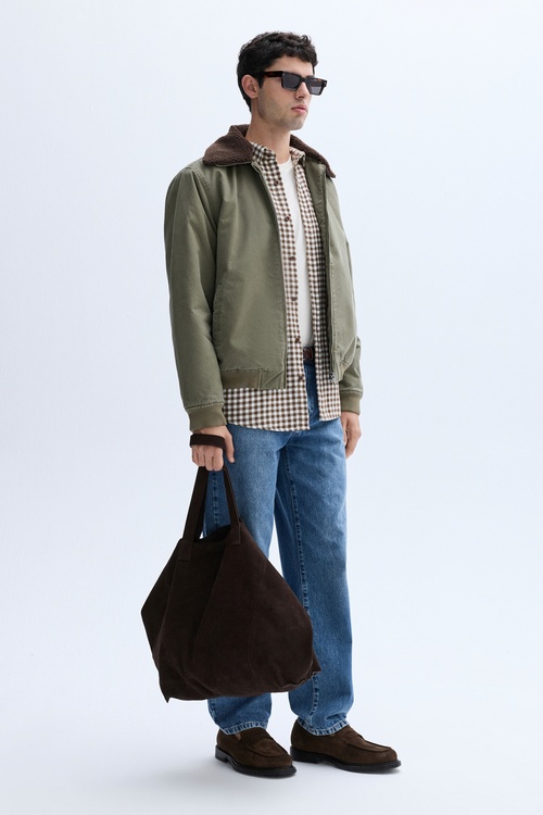 PELÜŞ YAKA KISA MONT