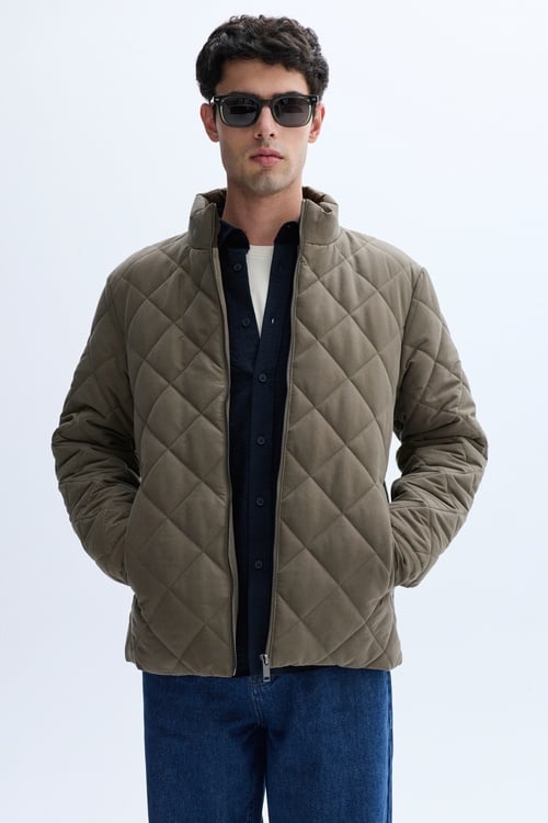 KAPİTONELİ DİK YAKA MONT