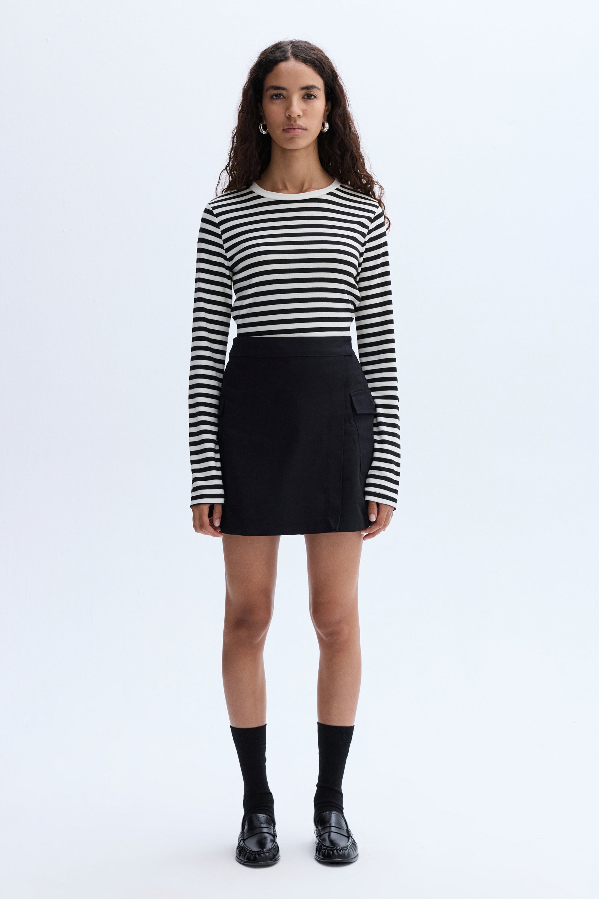 CEPLİ MİNİ ŞORT ETEK