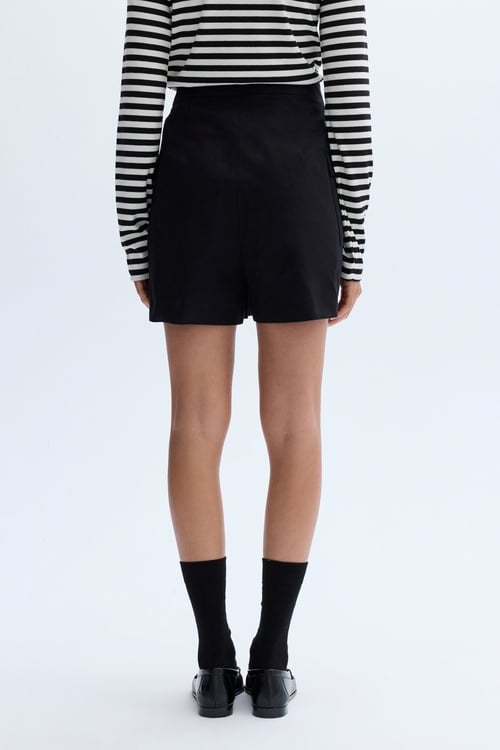 CEPLİ MİNİ ŞORT ETEK