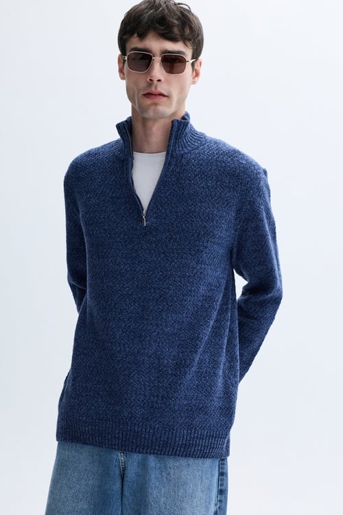 FERMUARLI DİK YAKA YÜN KARIŞIMLI KAZAK