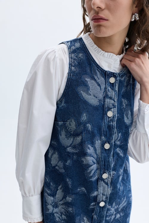 NAKIŞLI MİNİ JEAN ELBİSE