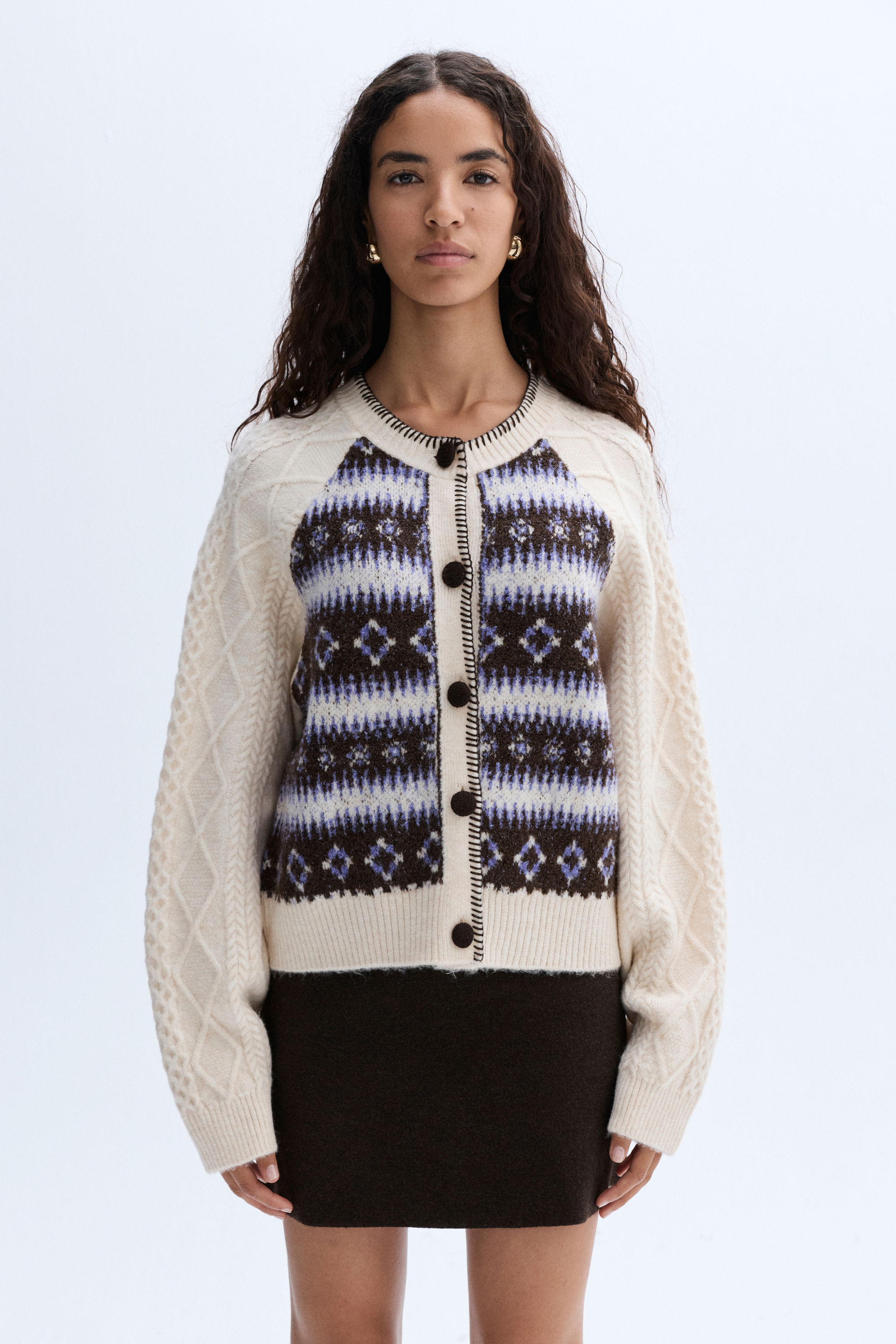 JAKARLI BİSİKLET YAKA HIRKA