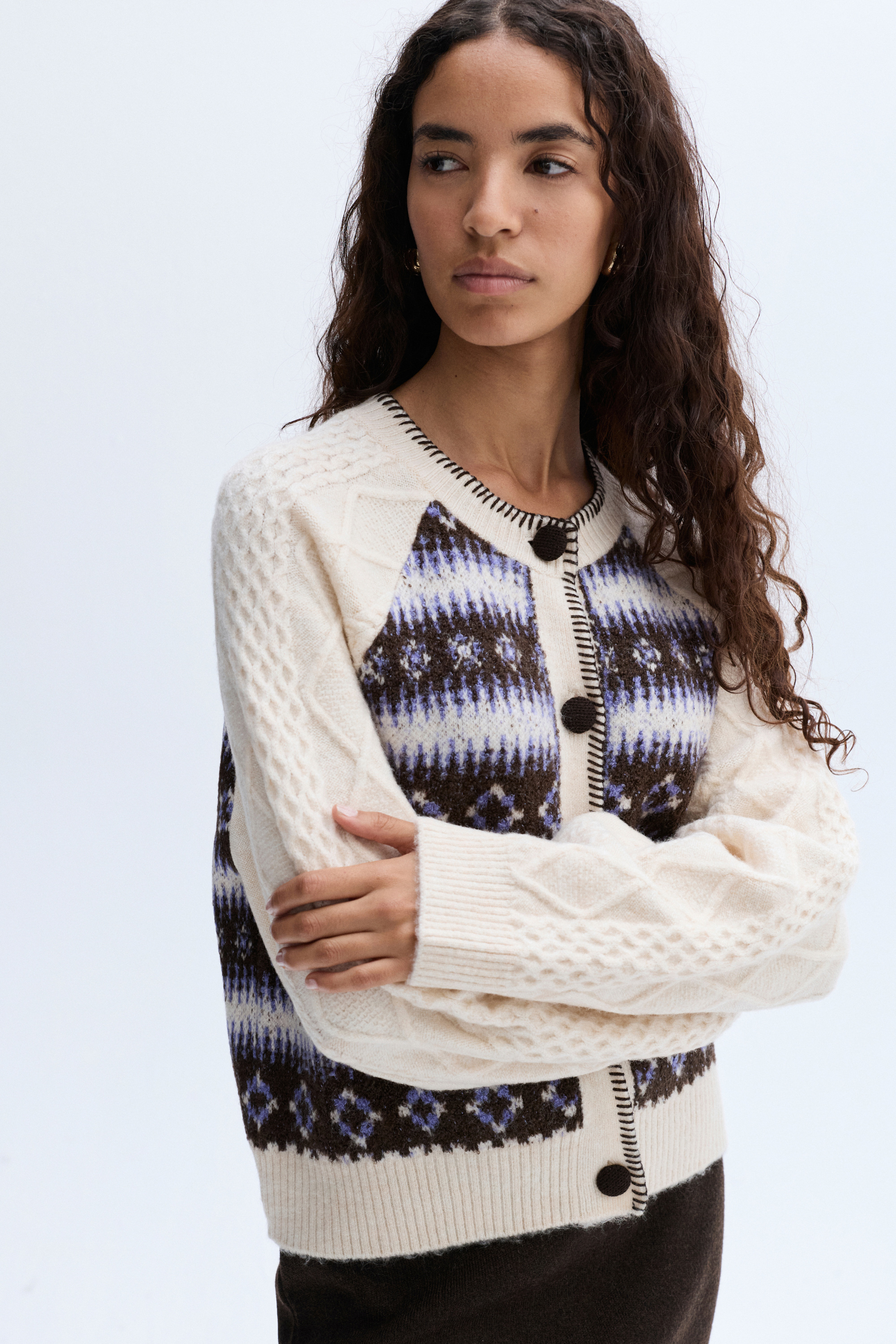 JAKARLI BİSİKLET YAKA HIRKA