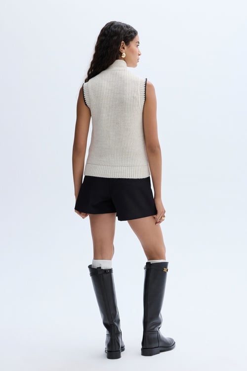 YAKASI BAĞLAMALI TRİKO SÜVETER