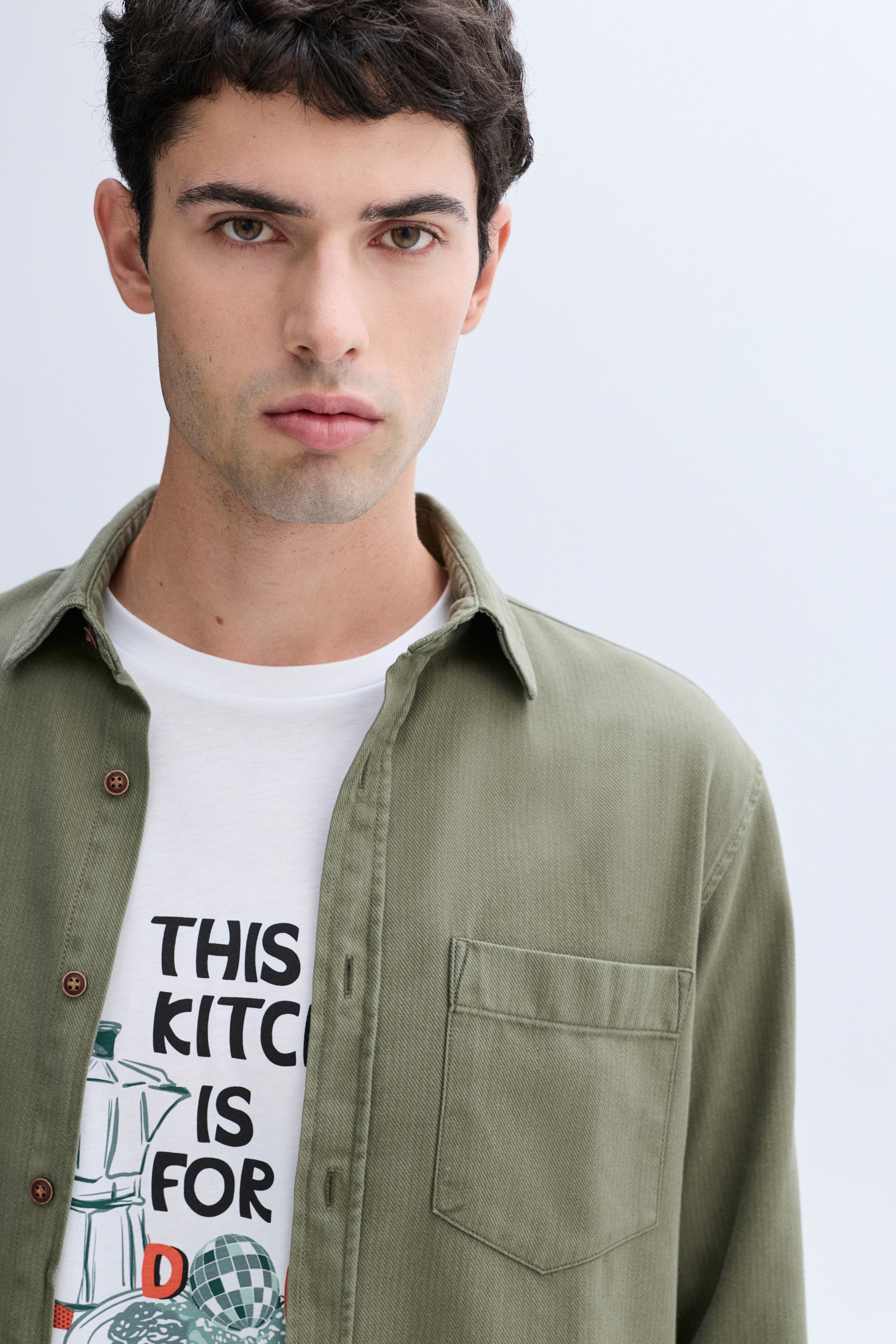 REGULAR FIT UZUN KOLLU CASUAL GÖMLEK