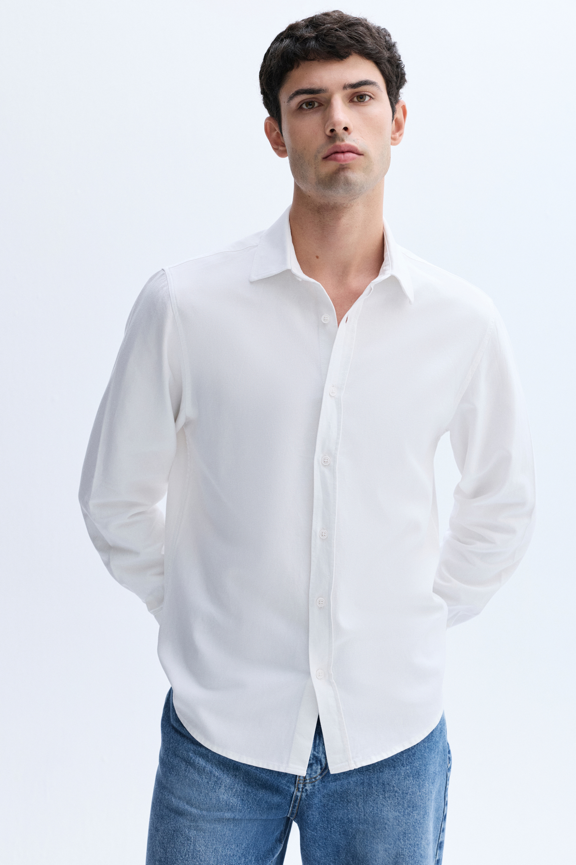 REGULAR FIT UZUN KOLLU GÖMLEK