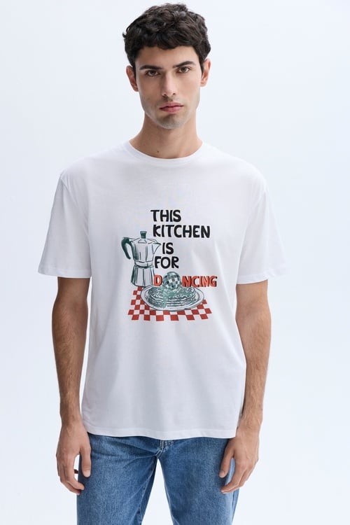 COMFORT FIT BASKILI BİSİKLET YAKA T-SHIRT