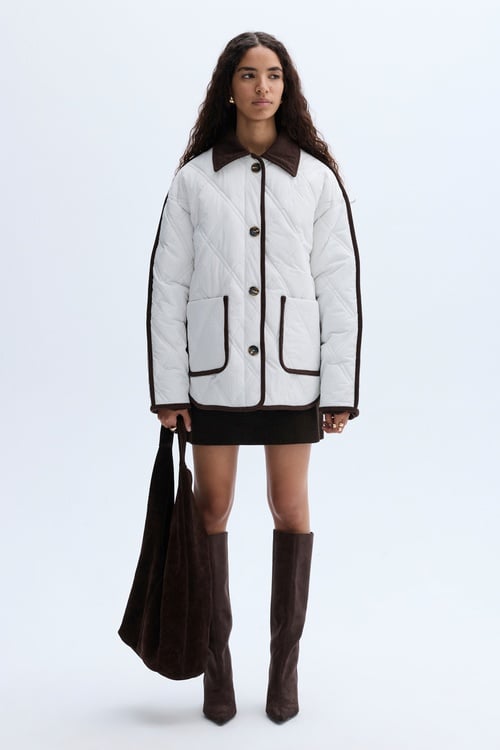  KADİFE YAKA KAPİTONELİ PUFFER MONT