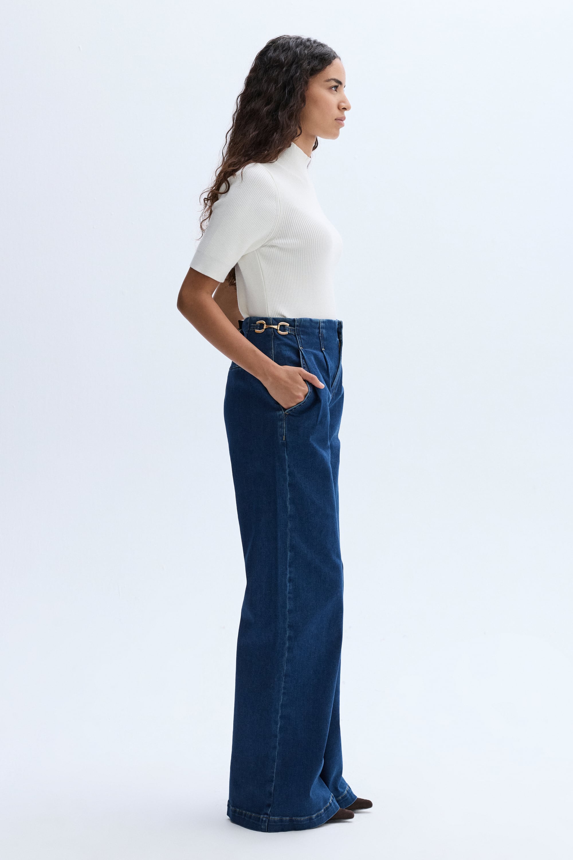ZİNCİR DETAYLI PİLELİ WIDE LEG JEAN PANTOLON