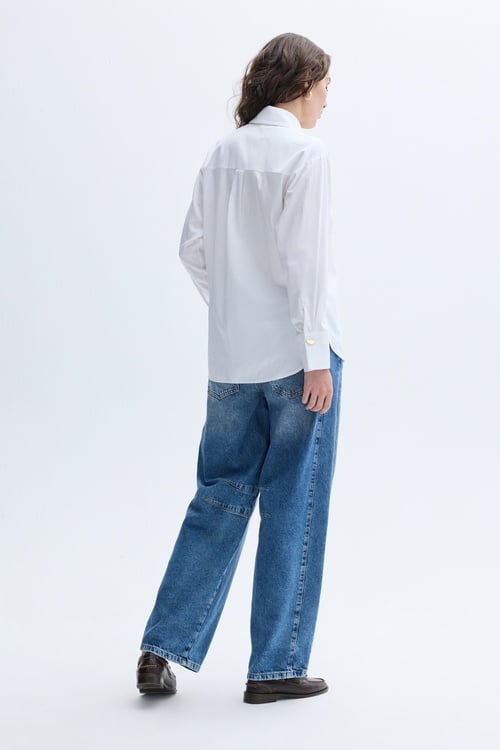 GİZLİ DÜĞMELİ UZUN KOLLU GÖMLEK