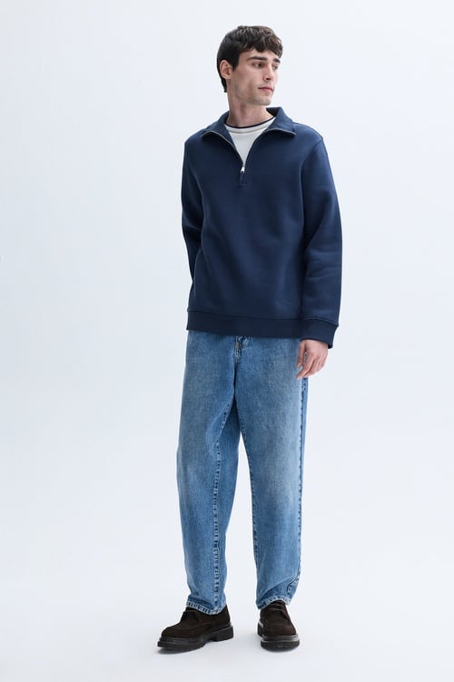  COMFORT FIT FERMUARLI DİK YAKA SWEATSHIRT