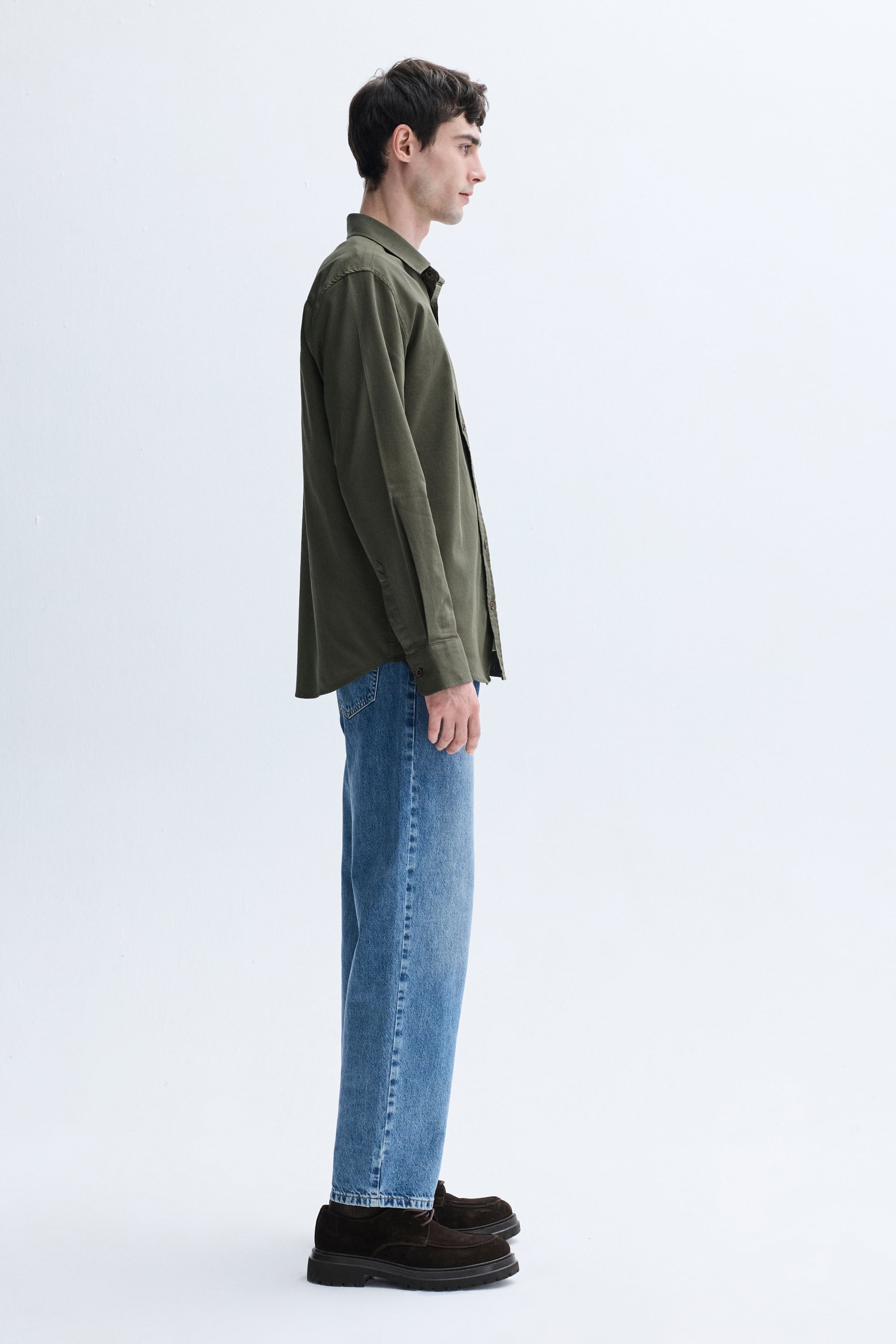 REGULAR FIT UZUN KOLLU GÖMLEK