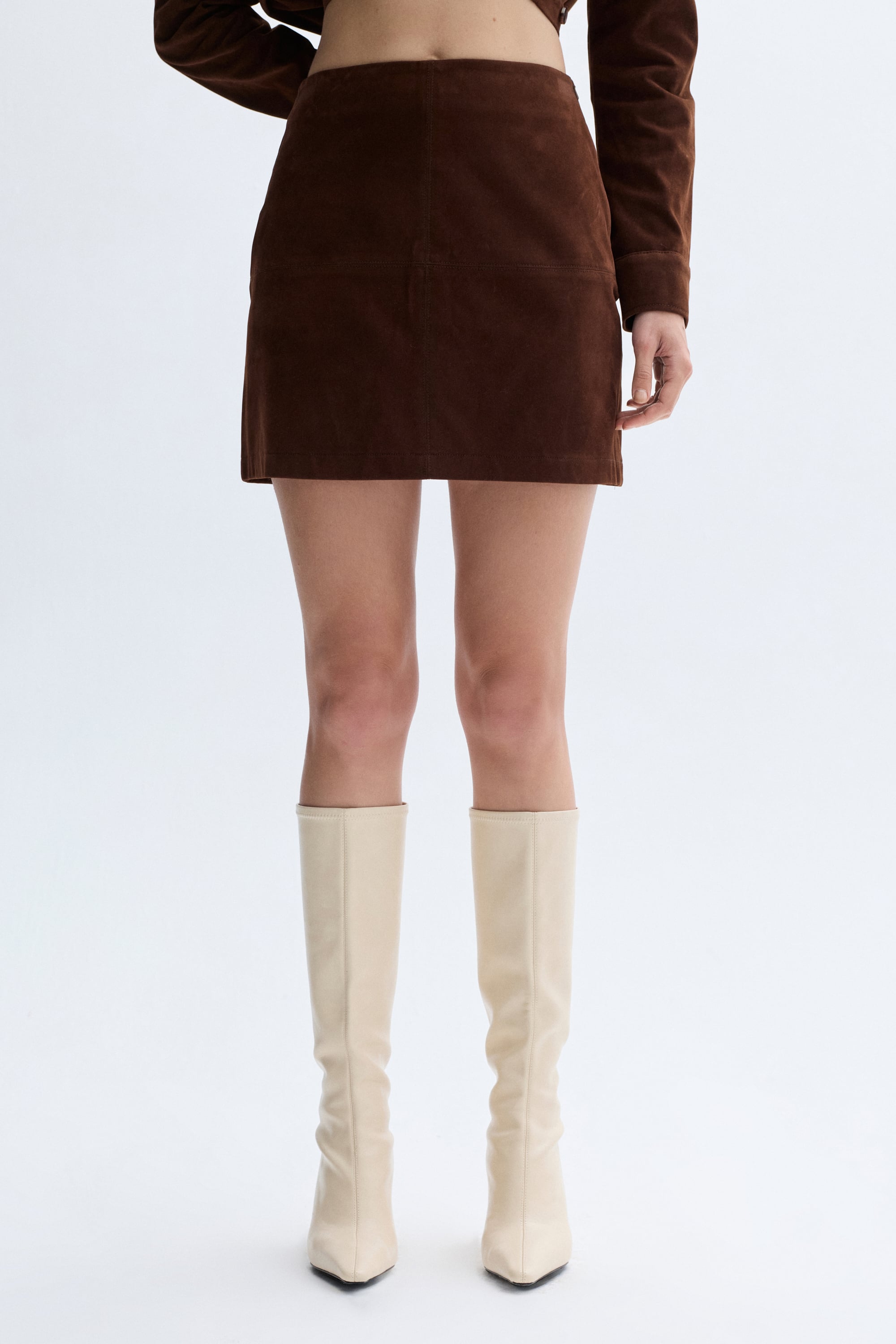 SÜET DOKULU MİNİ ETEK