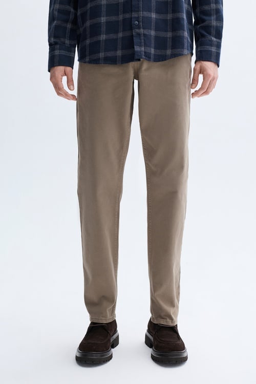 SLIM STRAIGHT FIT PANTOLON