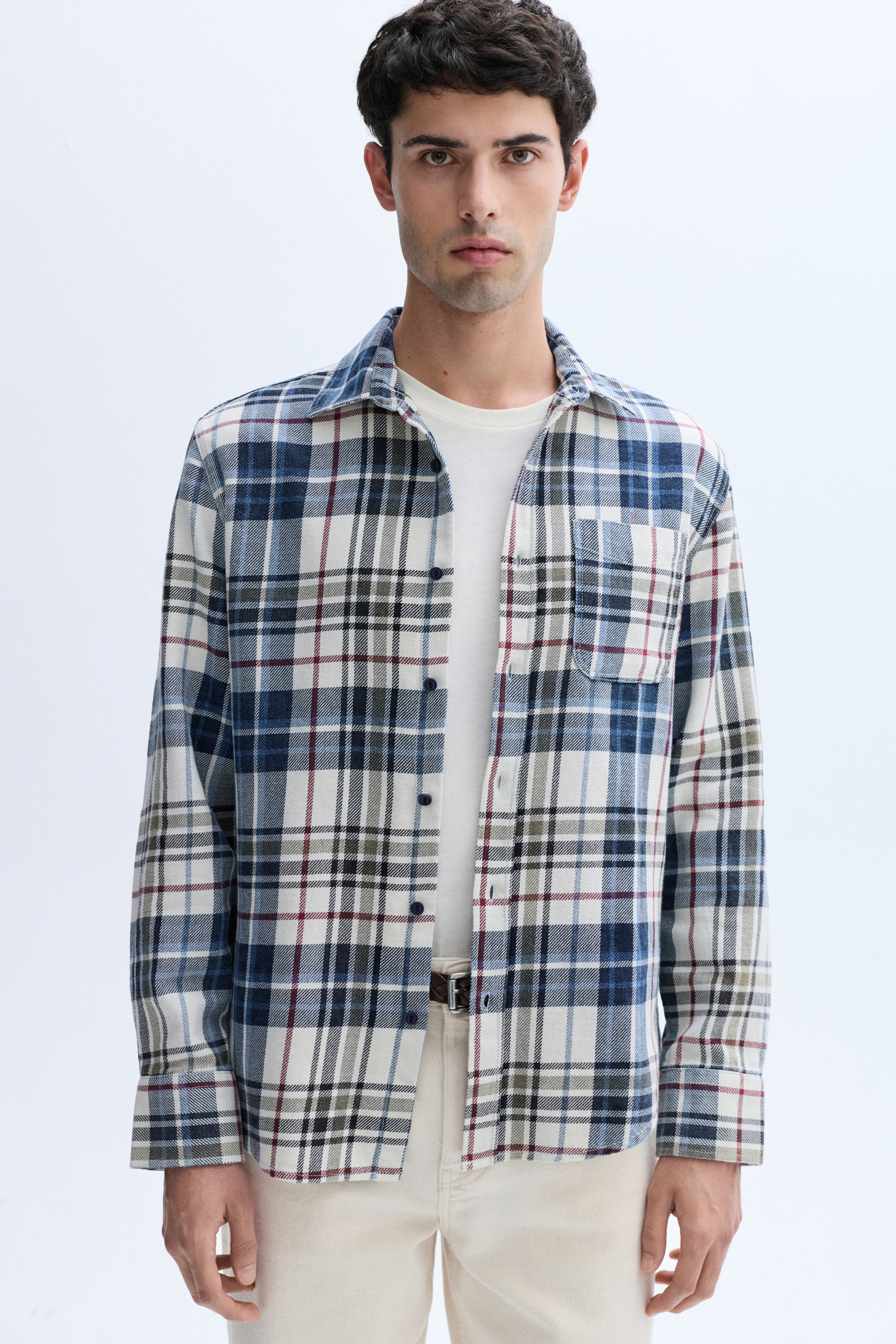 EKOSELİ REGULAR FIT UZUN KOLLU GÖMLEK