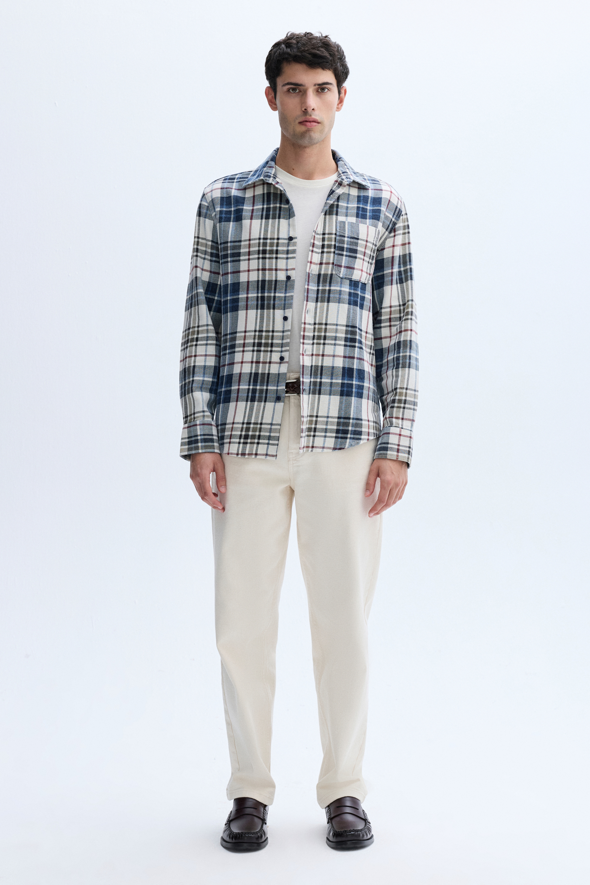 EKOSELİ REGULAR FIT UZUN KOLLU GÖMLEK