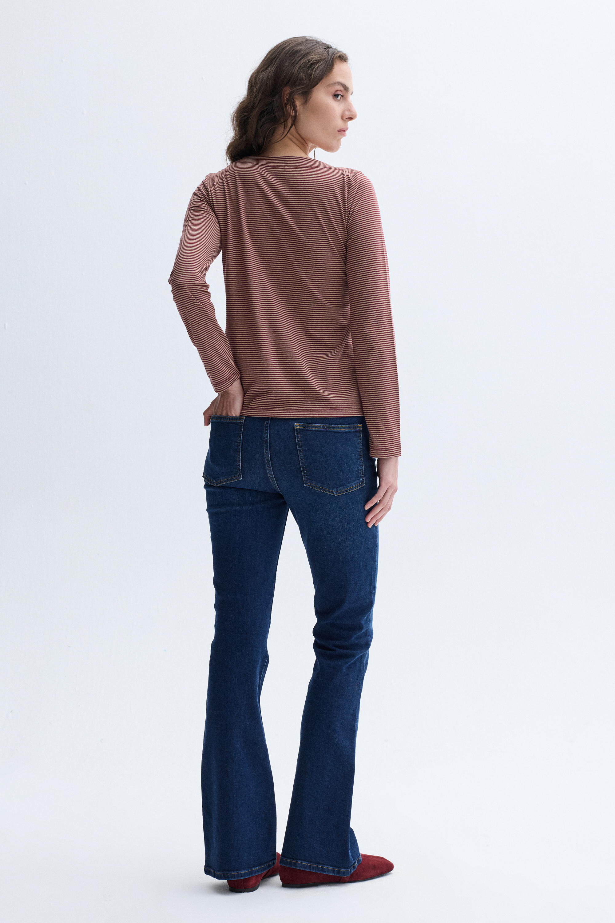 ÇİZGİLİ KAYIK YAKA UZUN KOLLU T-SHIRT