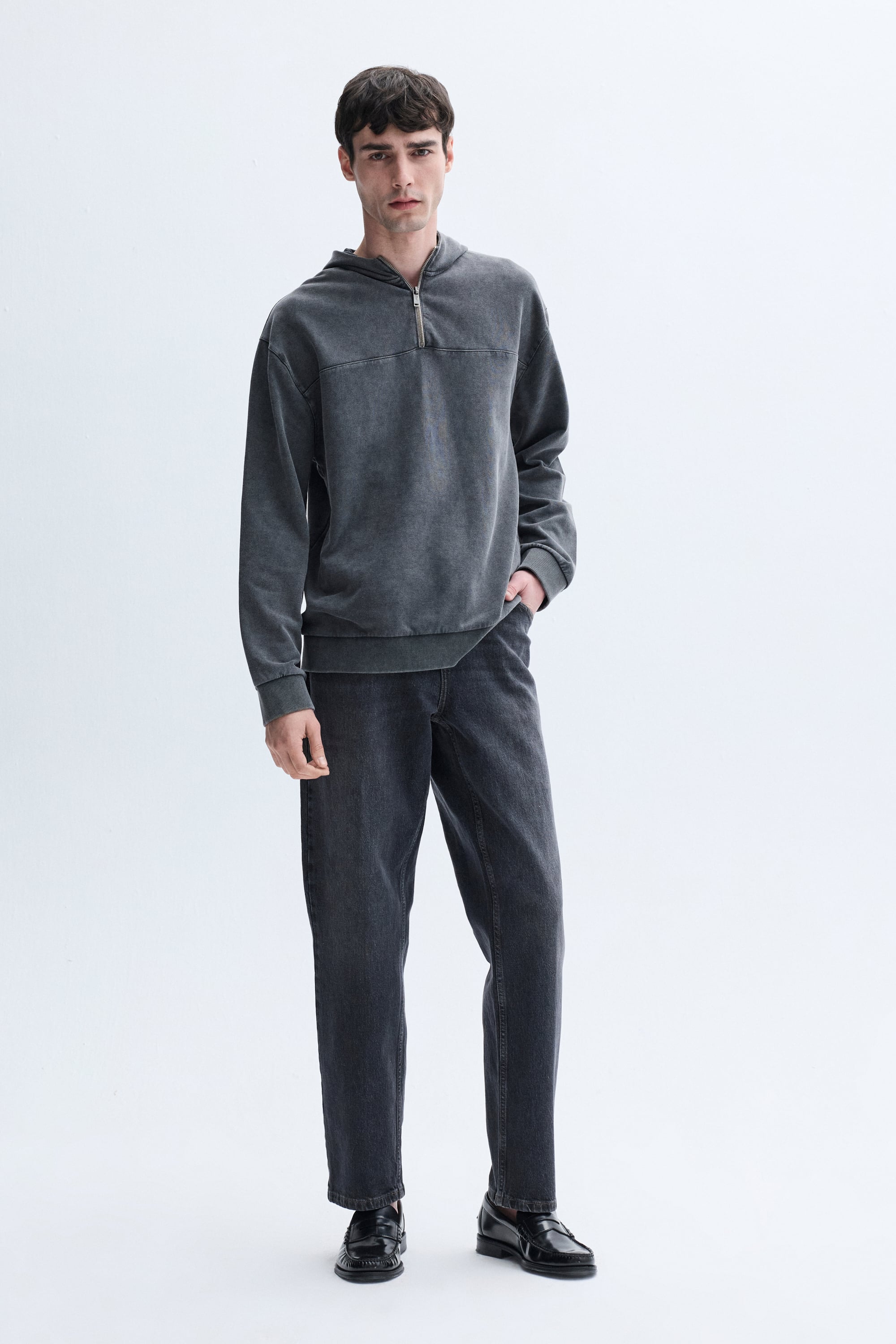 OVERSIZE KAPÜŞONLU SWEATSHIRT