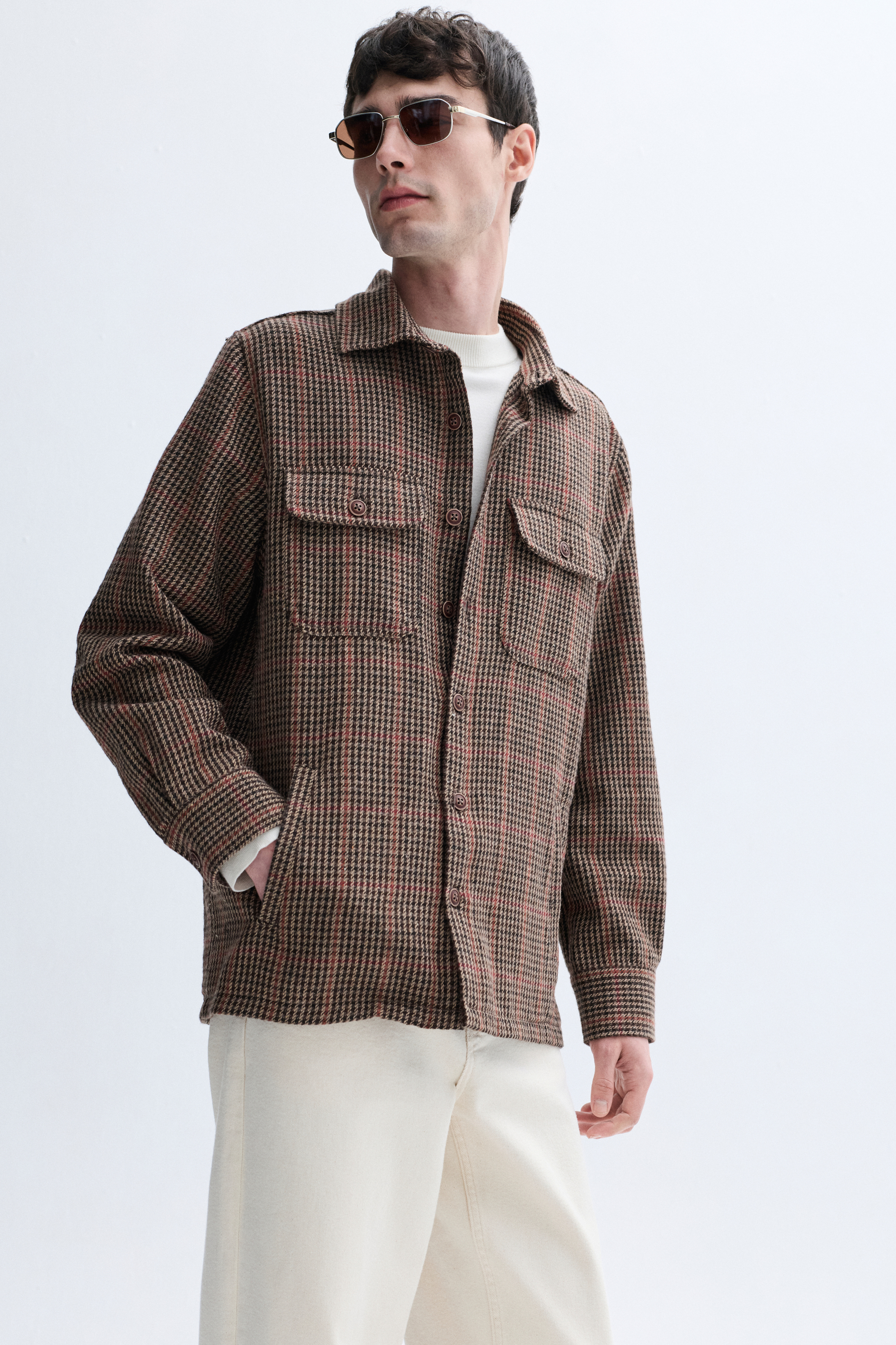 JAKARLI ÇOK CEPLİ GÖMLEK CEKET