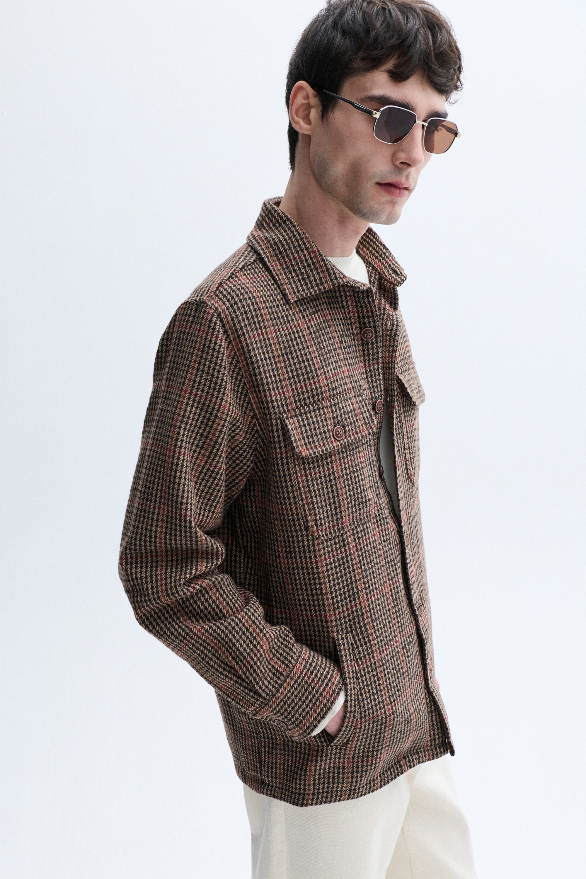 JAKARLI ÇOK CEPLİ GÖMLEK CEKET