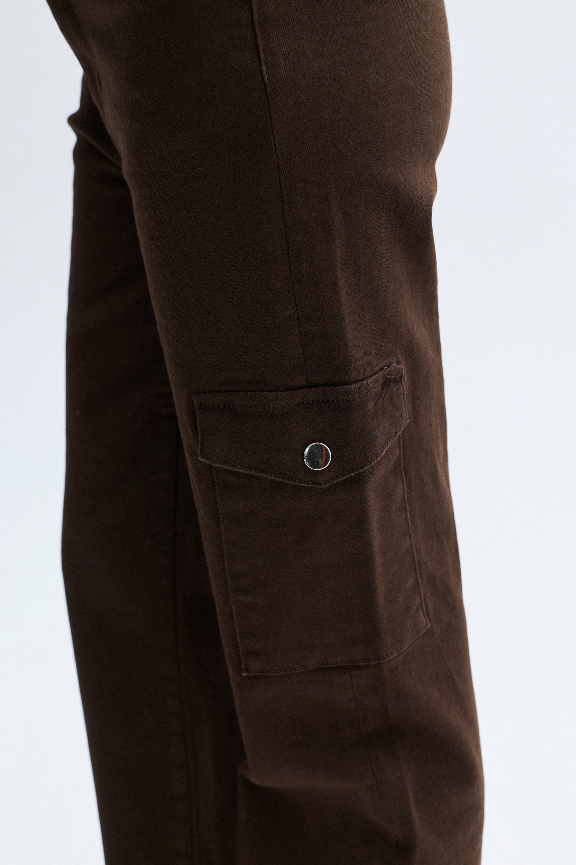 DÜĞME DETAYLI KARGO PANTOLON