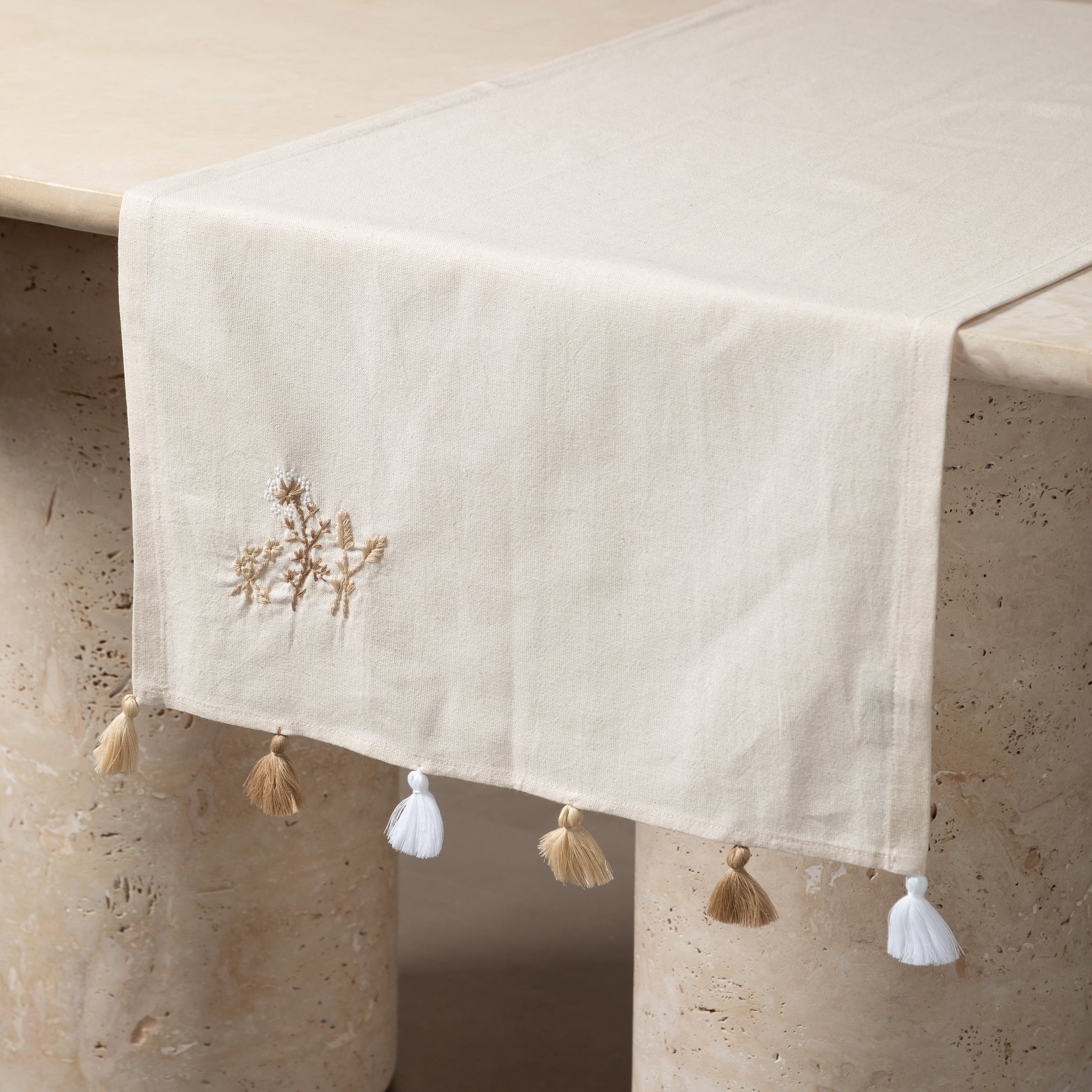 BESSY NAKIŞLI RUNNER EKRU 50X130