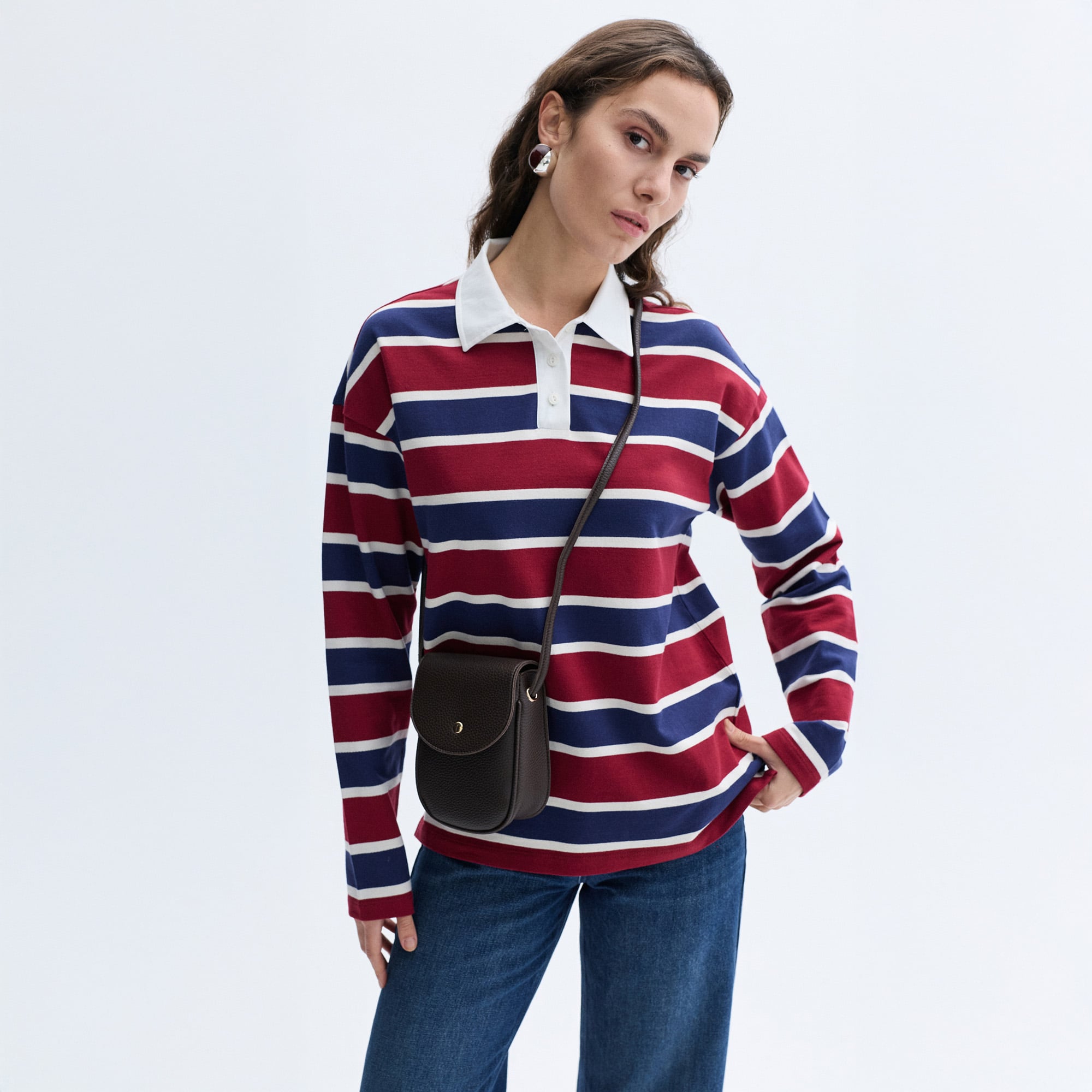 DERİ GÖRÜNÜMLÜ TELEFON ÇANTASI