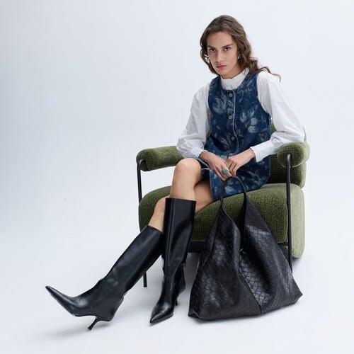 ÖRGÜLÜ SALAŞ EL ÇANTASI