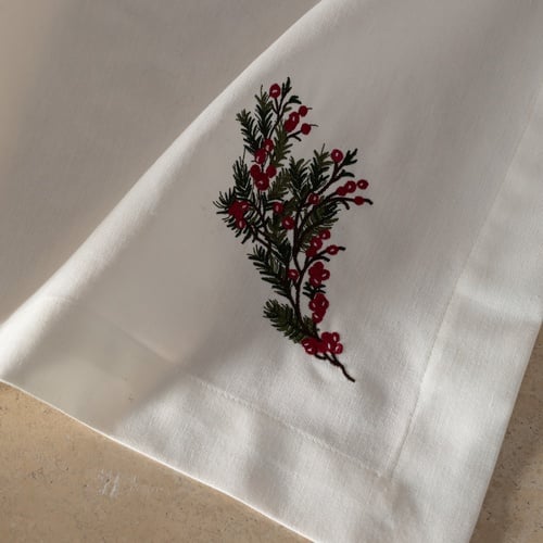 JOY NAKIŞLI MASA ÖRTÜSÜ EKRU 150X250