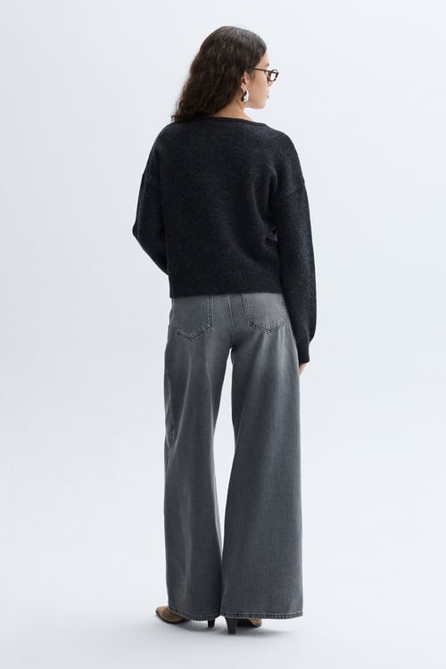 LOOSE FIT V YAKA YÜNLÜ HIRKA