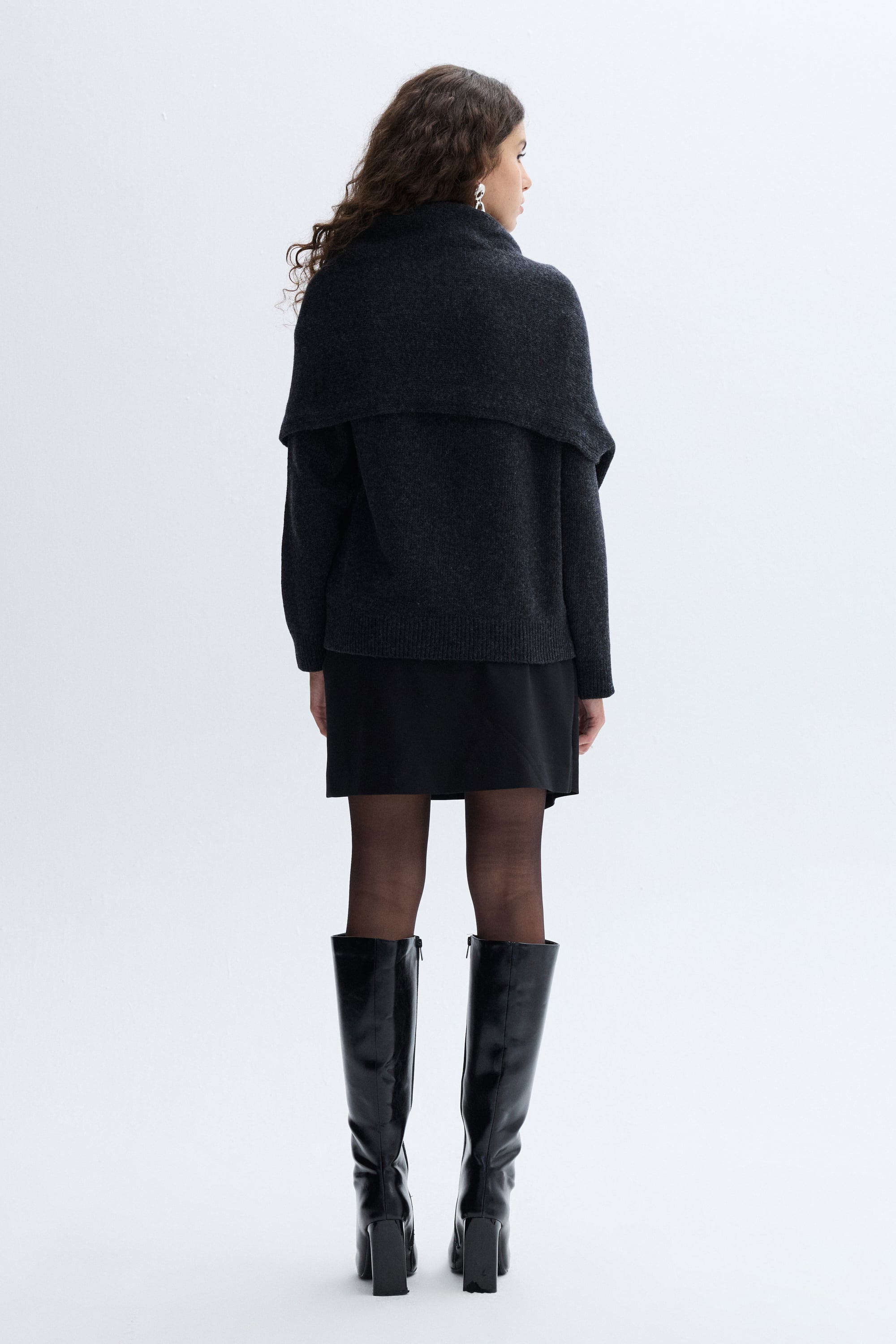 LOOSE FIT ŞAL YAKA YÜN KARIŞIMLI KAZAK