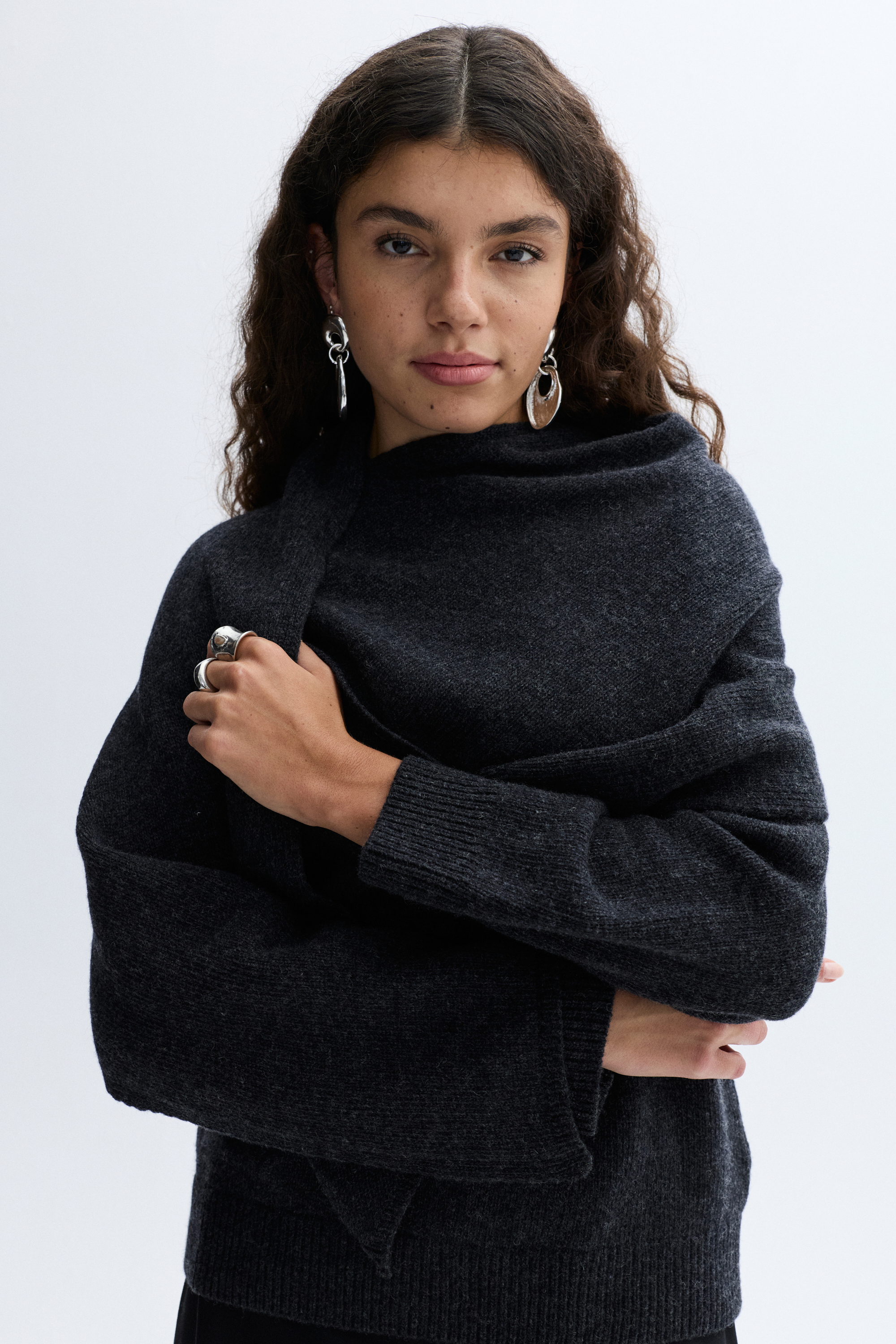 LOOSE FIT ŞAL YAKA YÜN KARIŞIMLI KAZAK