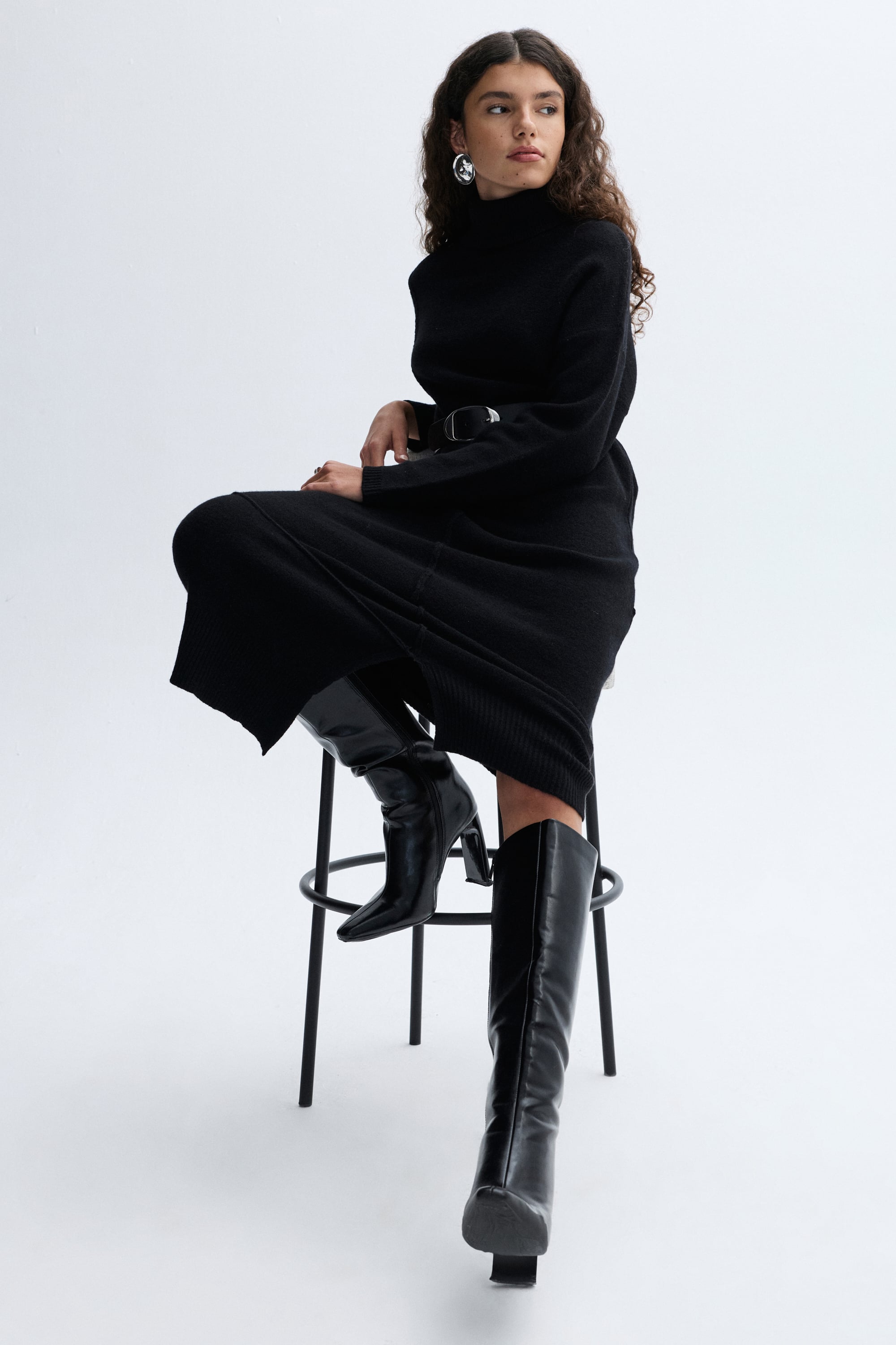 YÜNLÜ ASİMETRİK KESİM MİDİ ELBİSE