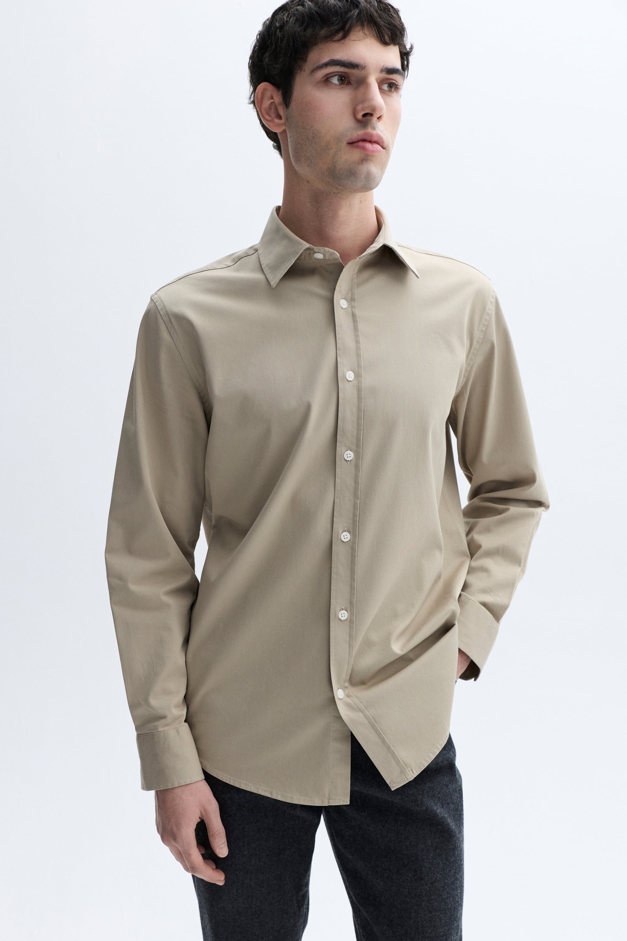 REGULAR FIT UZUN KOLLU CASUAL GÖMLEK