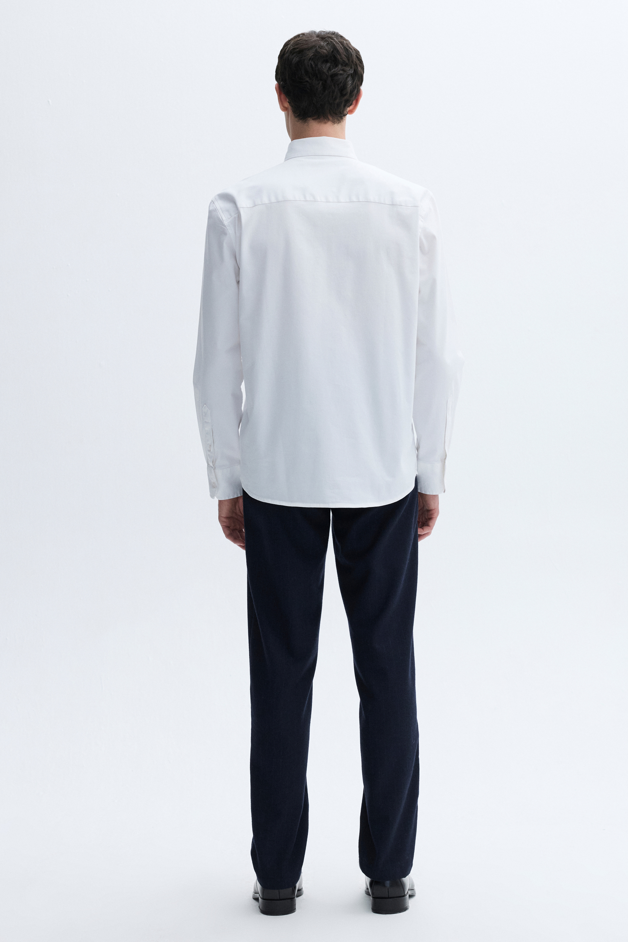 REGULAR FIT UZUN KOLLU CASUAL GÖMLEK