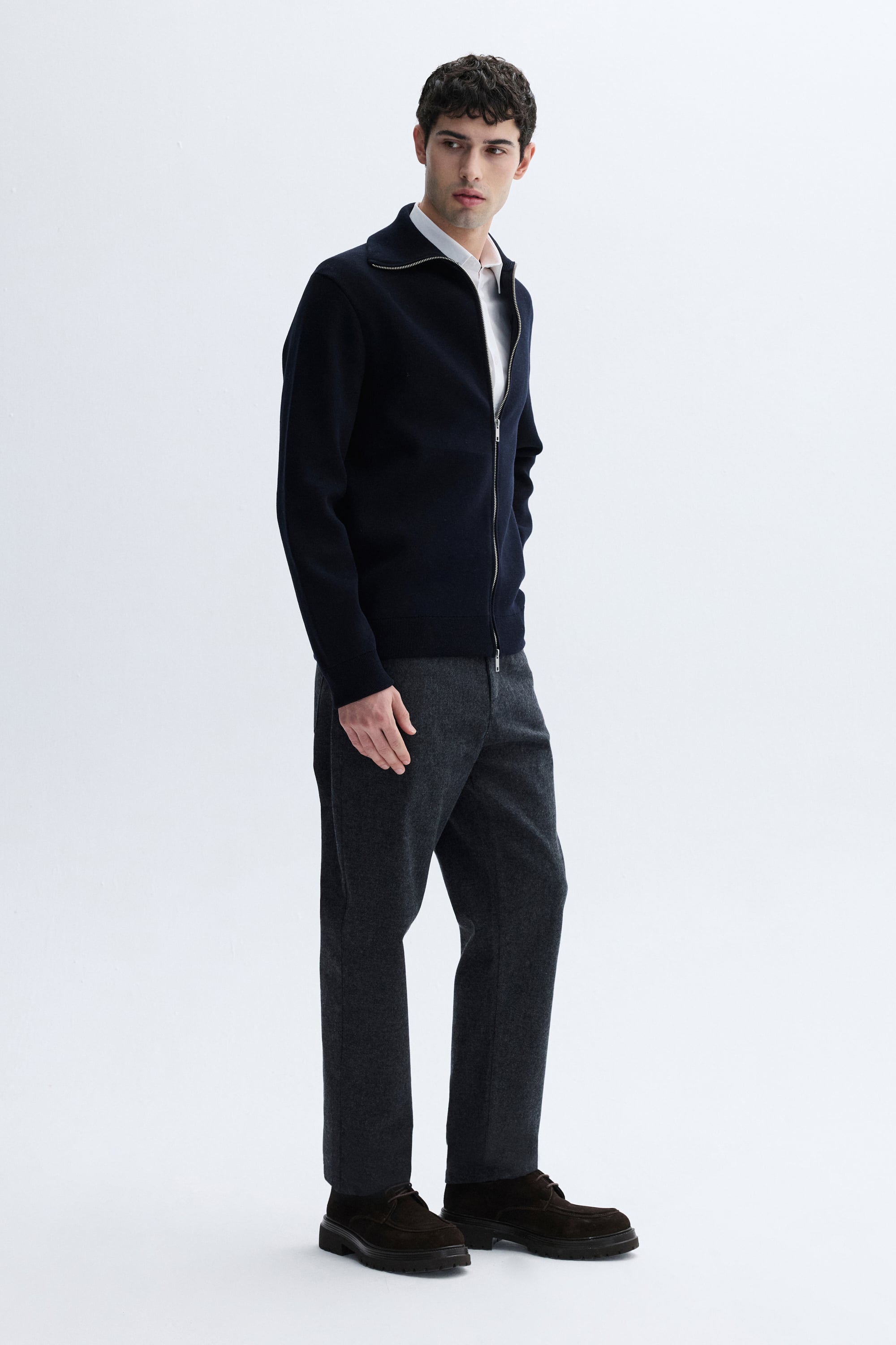 SLIM STRAIGHT FIT PANTOLON