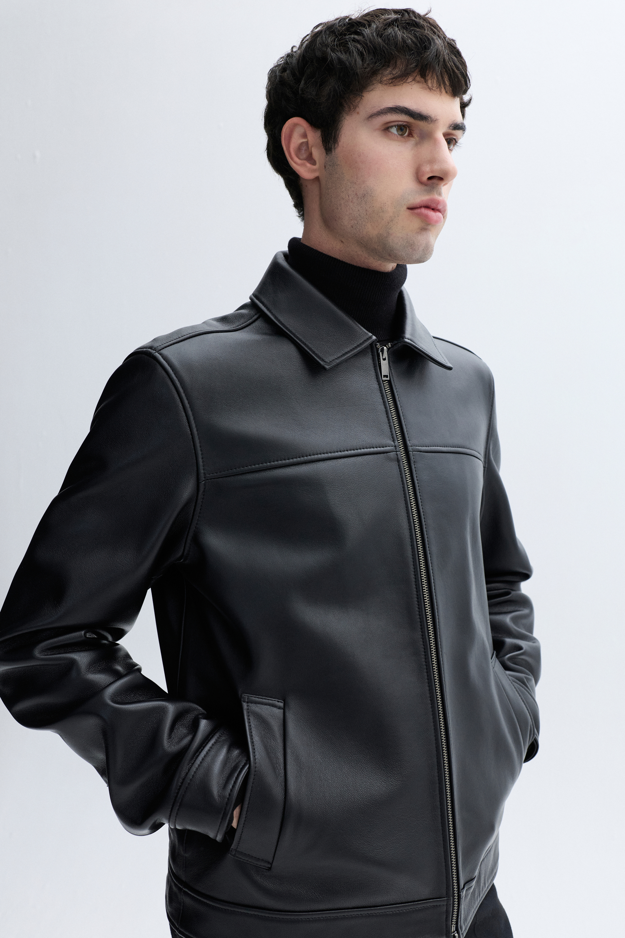 FERMUARLI HAKİKİ DERİ CEKET