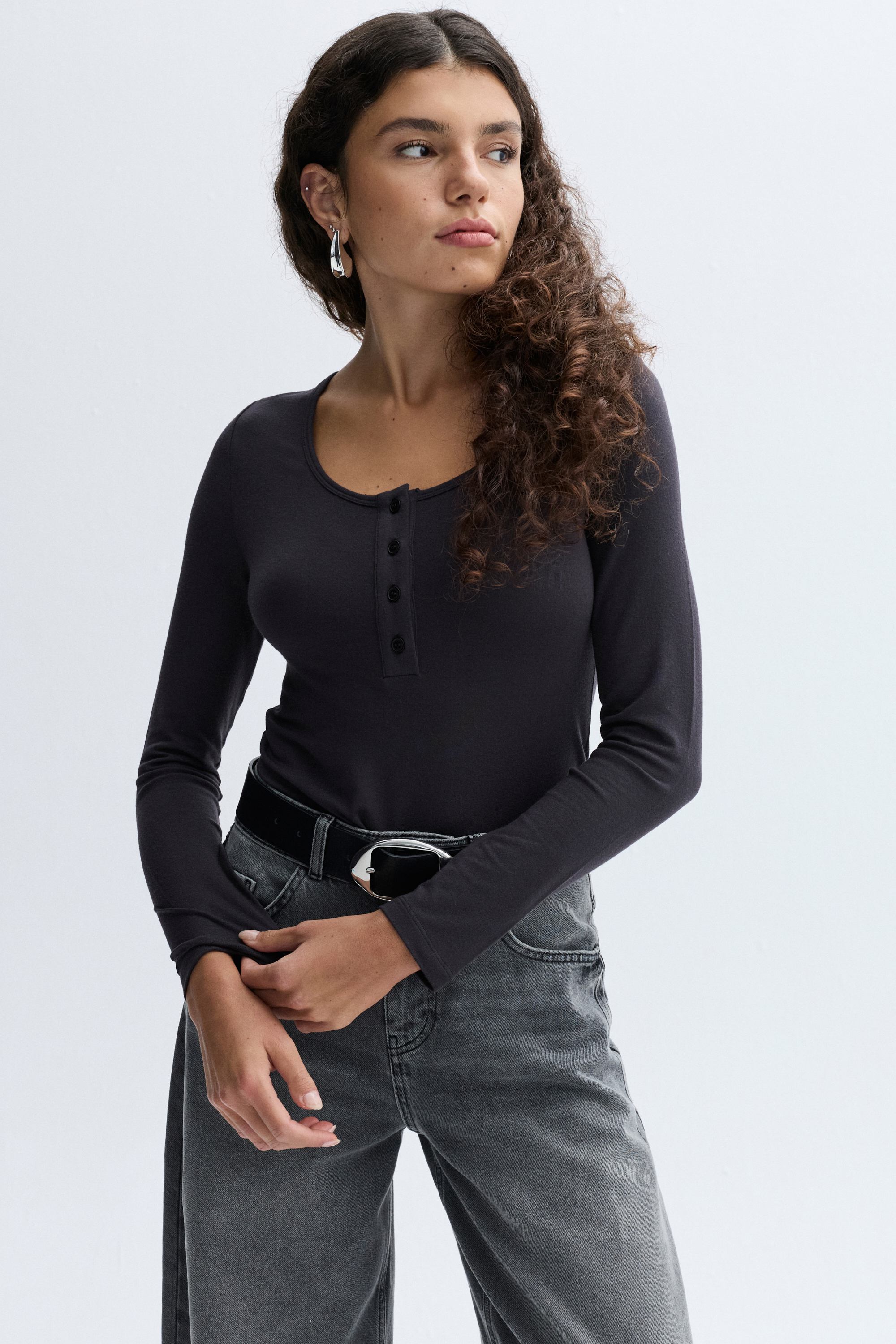 FITTED MODAL UZUN KOLLU T-SHIRT