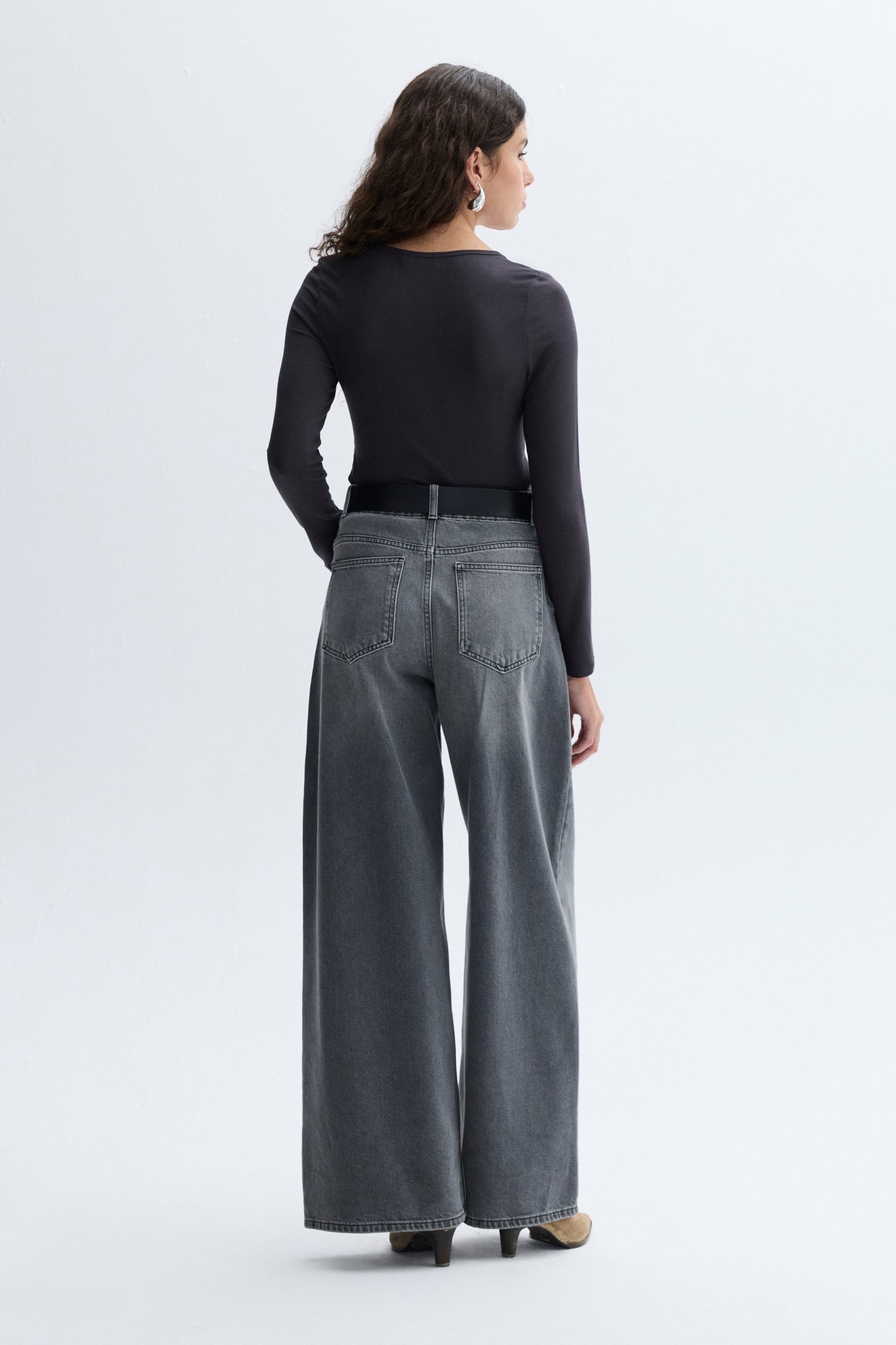 FITTED MODAL UZUN KOLLU T-SHIRT