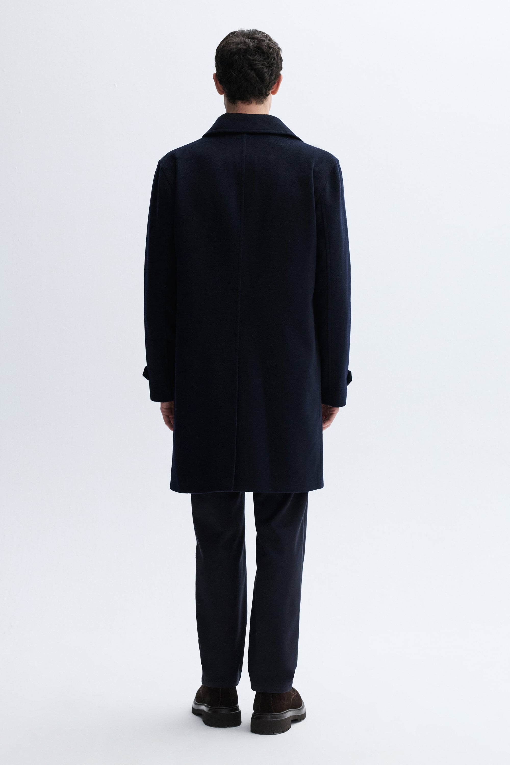 YÜNLÜ UZUN KAŞE KABAN