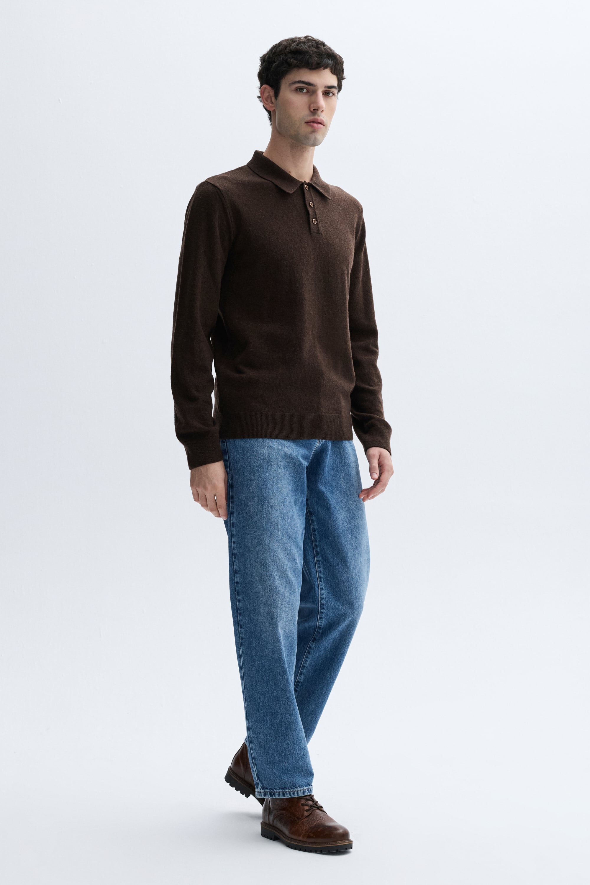 POLO YAKA YÜNLÜ KAZAK