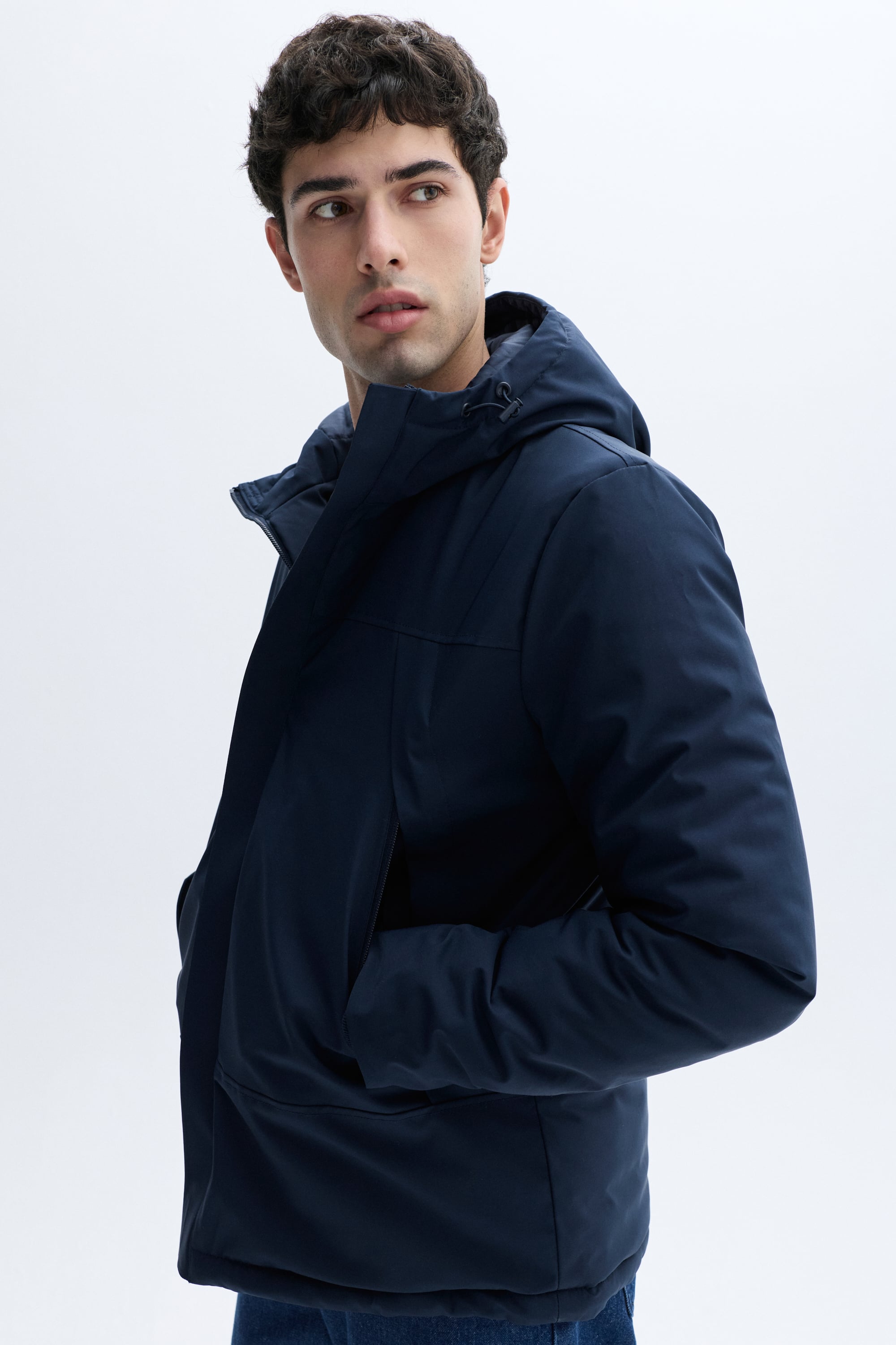 KAPÜŞONLU KISA MONT