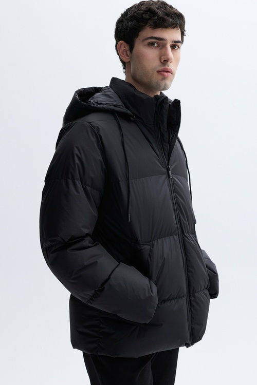 KAPİTONELİ KAPÜŞONLU PUFFER MONT