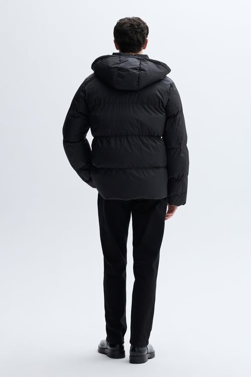 KAPİTONELİ KAPÜŞONLU PUFFER MONT