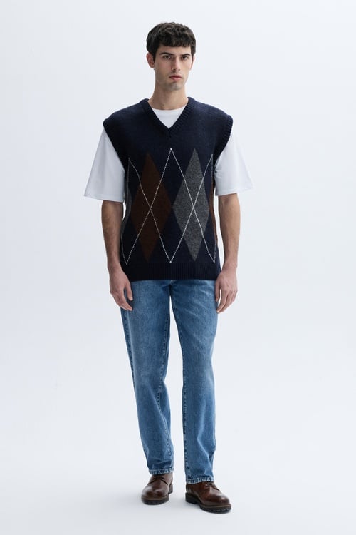 JAKARLI V YAKA KOLSUZ KAZAK