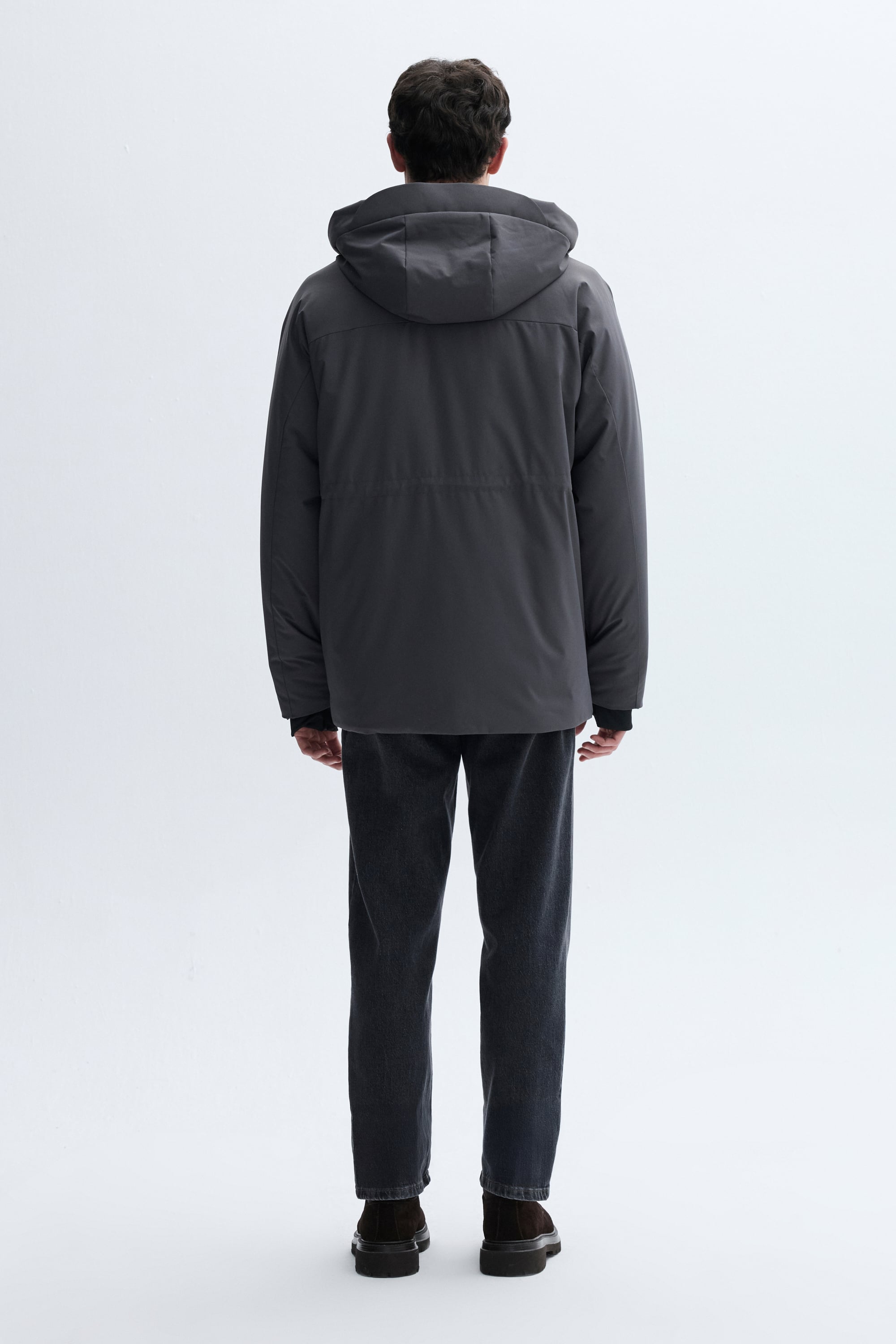 CEP DETAYLI KAPÜŞONLU MONT